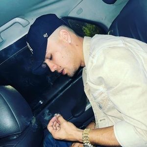 Meet your Posher, Ib